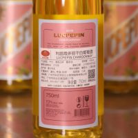 利鹏霞多丽干白葡萄酒.