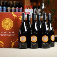 石玫瑰梅洛葡萄酒