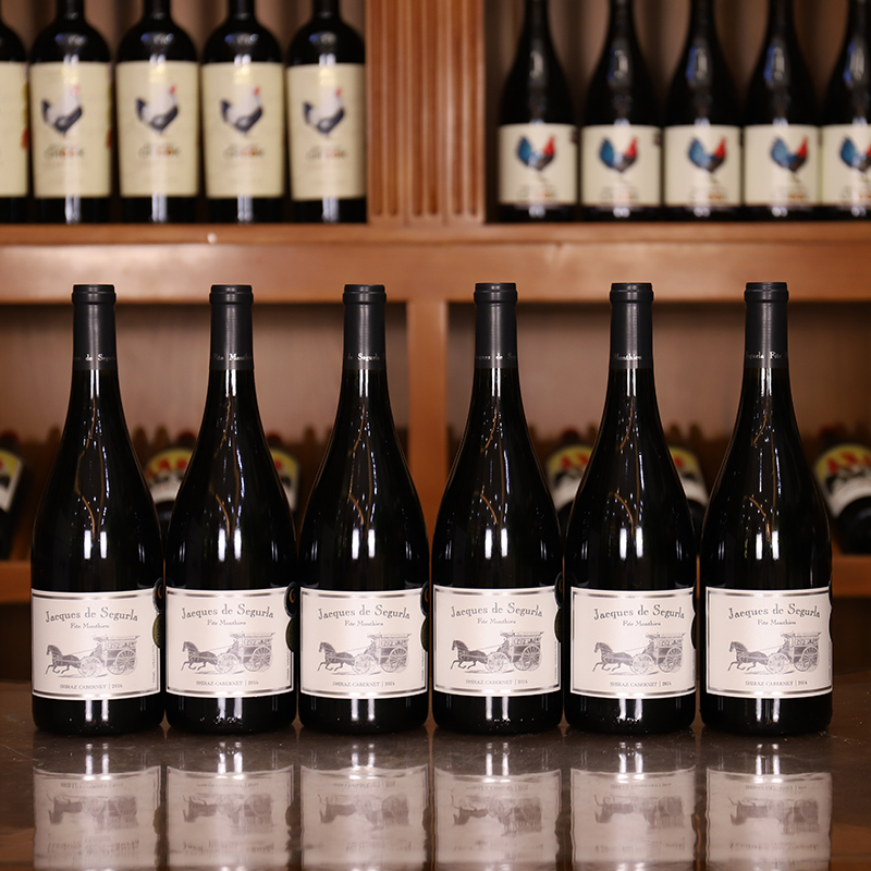 银马车西拉赤霞珠红葡萄酒(勃艮第瓶）